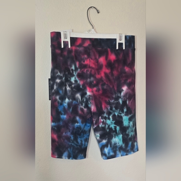 Forever 21 Tie Dye Biker Shorts High Rise Stretch Activewear New Size Large - Picture 3 of 4